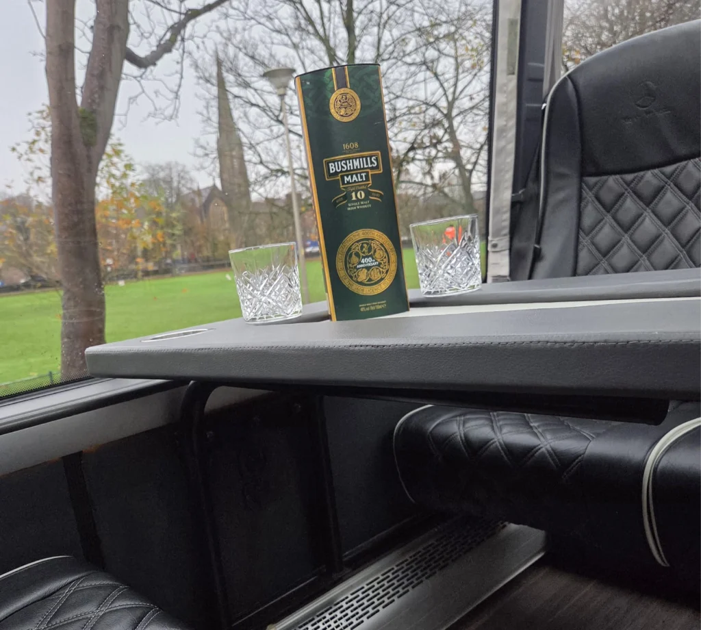 Nelson-signature-travel-coach-2